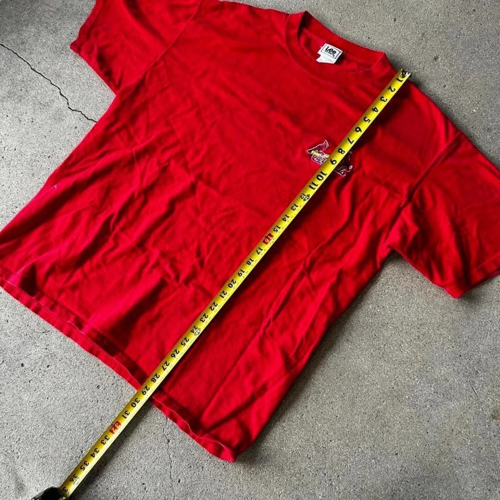 Vintage late 90s/2000s St. Louis cardinals Lee sport red embroidered  Tshirt - Picture 4 of 5